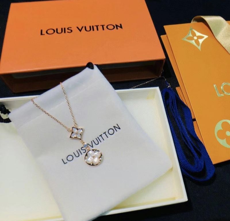 Louis Vuitton Necklaces